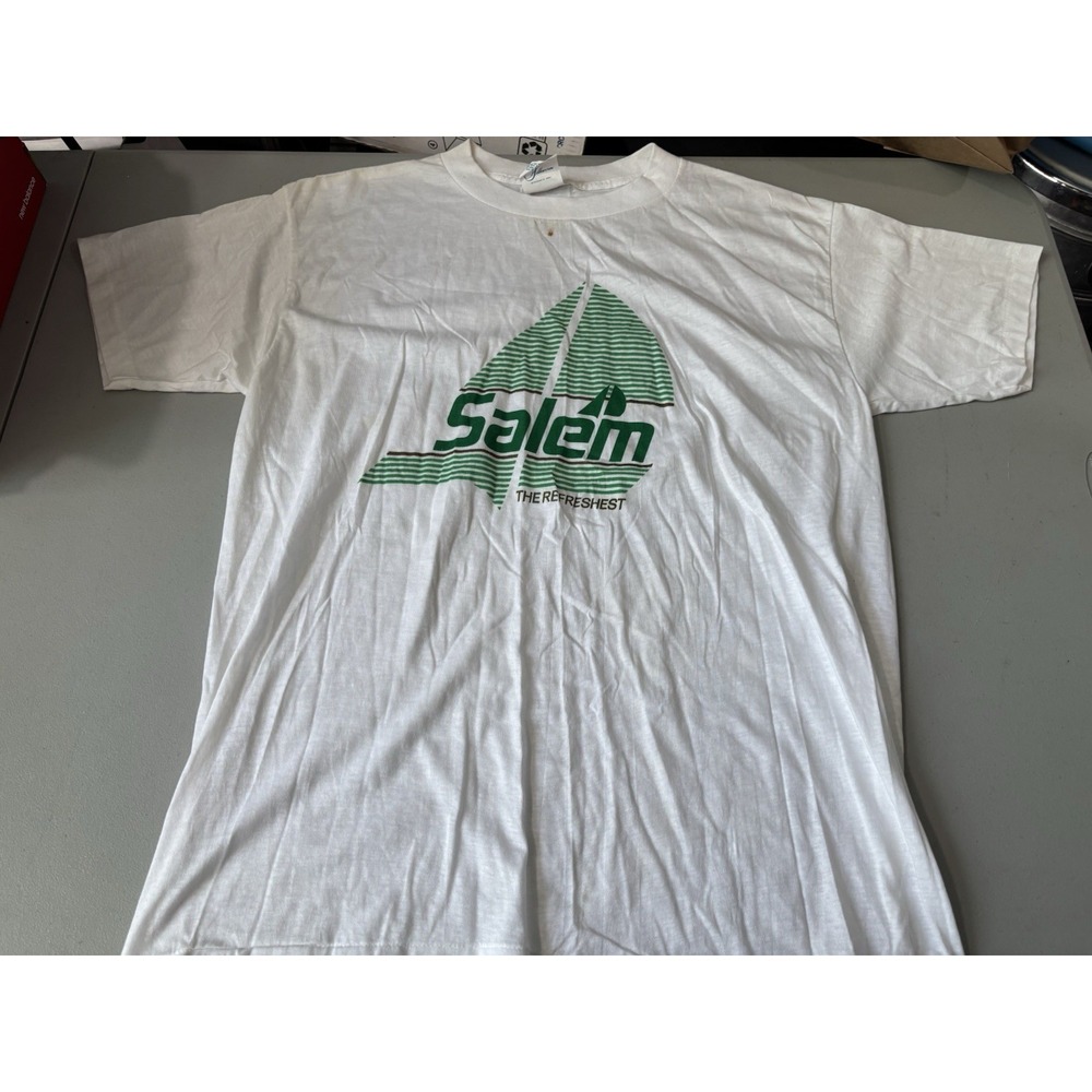 Vintage 1989 Salem Cigarette T-Shirt Size Large